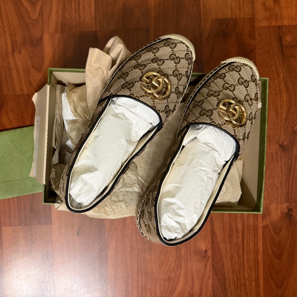 Gucci Beige GG Canvas Espadrilles with Gold Double G